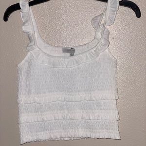 tank crop top🤍